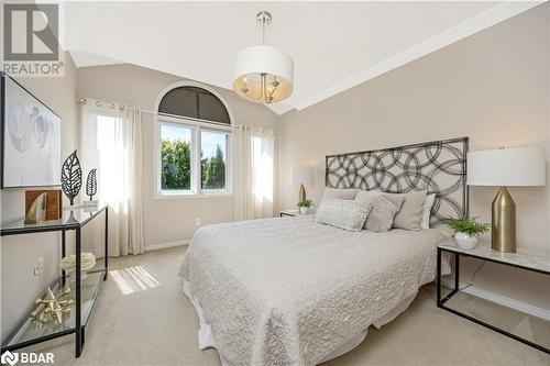 110 Pentland Road, Waterdown, ON - Indoor Photo Showing Bedroom