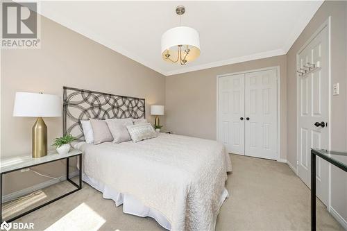 110 Pentland Road, Waterdown, ON - Indoor Photo Showing Bedroom