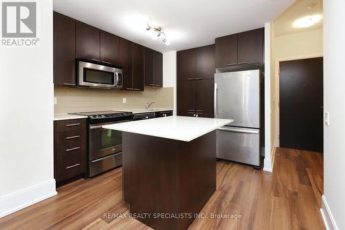 1903 - 15 Viking Lane, Toronto, ON - Indoor Photo Showing Kitchen