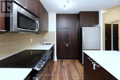 1903 - 15 Viking Lane, Toronto, ON - Indoor Photo Showing Kitchen