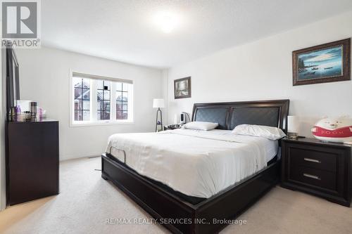 730 Horning Street, Mississauga, ON - Indoor Photo Showing Bedroom