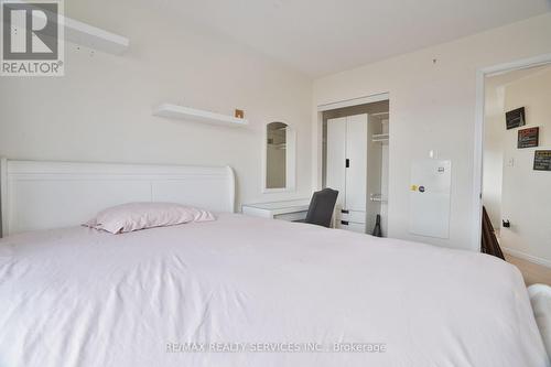 730 Horning Street, Mississauga, ON - Indoor Photo Showing Bedroom