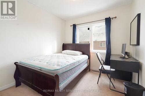 730 Horning Street, Mississauga, ON - Indoor Photo Showing Bedroom