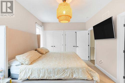 603 - 360 Quarter Town Line, Tillsonburg, ON - Indoor Photo Showing Bedroom