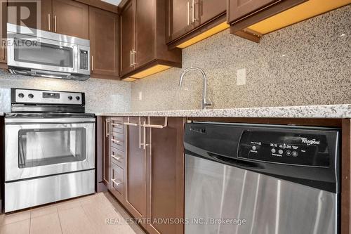 513 - 1235 Richmond Street, London, ON - Indoor Photo Showing Kitchen With Stainless Steel Kitchen With Upgraded Kitchen