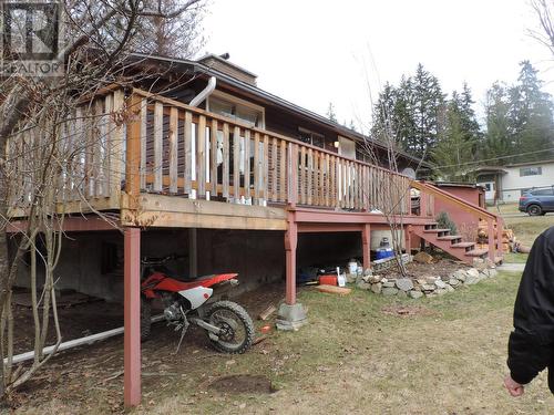 508 Nelson Avenue N, Nakusp, BC - Outdoor