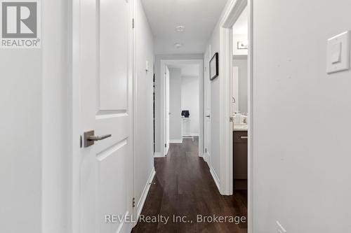 98 - 6705 Cropp Street, Niagara Falls, ON - Indoor Photo Showing Other Room