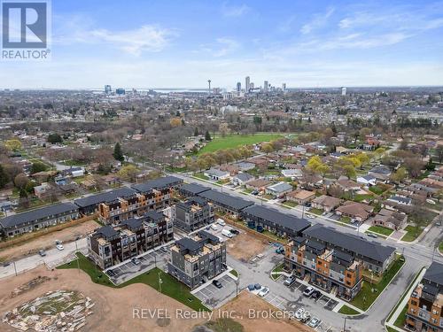 98 - 6705 Cropp Street, Niagara Falls, ON - Outdoor With View