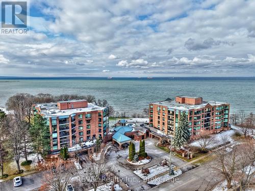 2205 - 701 Geneva Street, St. Catharines (437 - Lakeshore), ON - Outdoor With Body Of Water With View