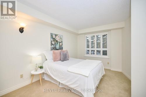 2205 - 701 Geneva Street, St. Catharines (437 - Lakeshore), ON - Indoor Photo Showing Bedroom