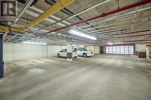 2205 - 701 Geneva Street, St. Catharines (437 - Lakeshore), ON - Indoor Photo Showing Garage