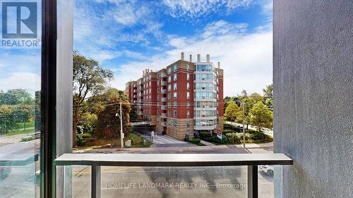 317 - 250 Lawrence Avenue W, Toronto, ON - Outdoor