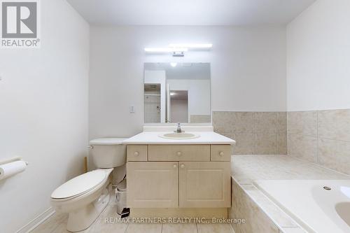 324 Castlemore Avenue, Markham, ON - Indoor Photo Showing Bathroom