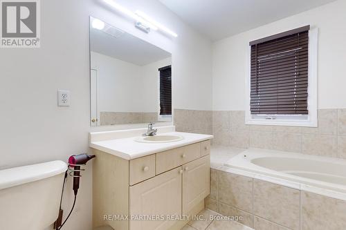 324 Castlemore Avenue, Markham, ON - Indoor Photo Showing Bathroom