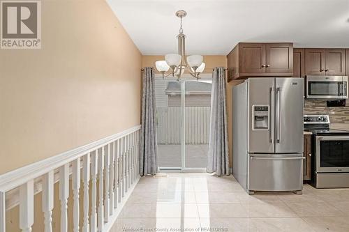 1667 Foster, Windsor, ON - Indoor Photo Showing Kitchen