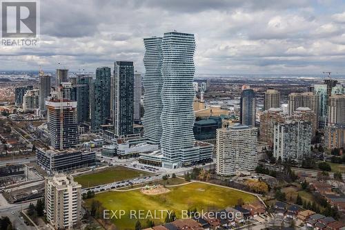 5806 - 3883 Quartz Road, Mississauga, ON - Outdoor With View