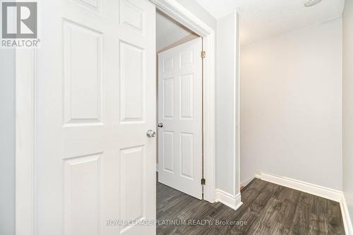 54 - 105 Hansen Road N, Brampton, ON - Indoor Photo Showing Other Room