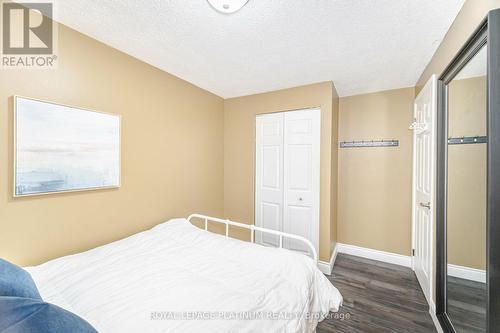 54 - 105 Hansen Road N, Brampton, ON - Indoor Photo Showing Bedroom