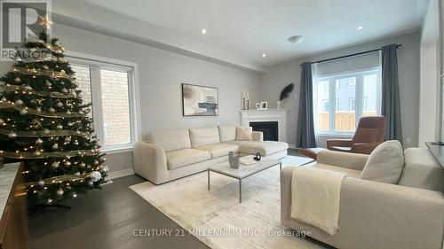 693 Mcmullen Street, Shelburne, ON - Indoor Photo Showing Living Room With Fireplace