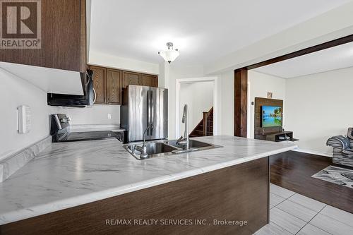 63 Todd Crescent, Southgate, ON - Indoor Photo Showing Kitchen With Double Sink