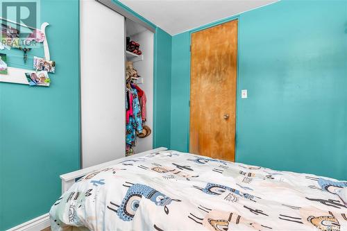 727 Shannon Road, Regina, SK - Indoor Photo Showing Bedroom