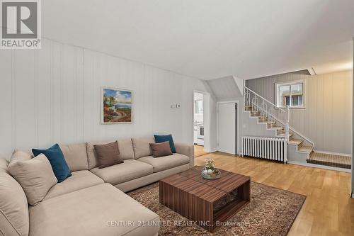 92 Empire Street, Welland (773 - Lincoln/Crowland), ON - Indoor Photo Showing Living Room