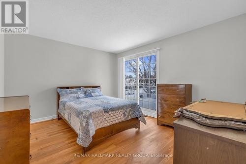 29 Lipstan Avenue, Ottawa, ON - Indoor Photo Showing Bedroom