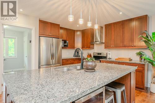 3 Jermey Lane, Oro-Medonte, ON - Indoor Photo Showing Kitchen With Stainless Steel Kitchen With Double Sink