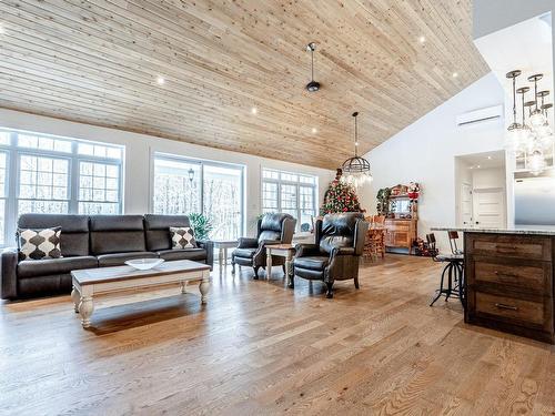 Salon - 61 Ch. Bonnaly, Orford, QC - Indoor Photo Showing Living Room