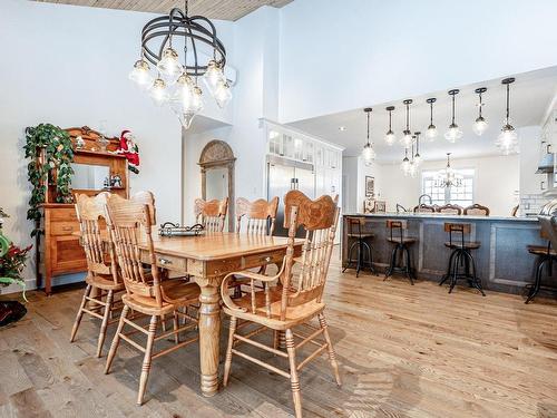 Coin-repas - 61 Ch. Bonnaly, Orford, QC - Indoor Photo Showing Dining Room