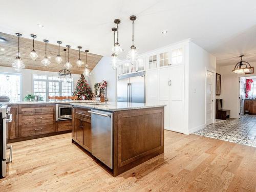 Cuisine - 61 Ch. Bonnaly, Orford, QC - Indoor Photo Showing Kitchen With Upgraded Kitchen