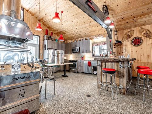 Autre - 61Z Ch. Bonnaly, Orford, QC - Indoor Photo Showing Kitchen With Upgraded Kitchen