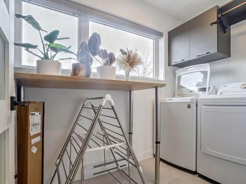 Salle de lavage - 430  - 434 Rue Rougemont, Longueuil (Le Vieux-Longueuil), QC - Indoor Photo Showing Laundry Room