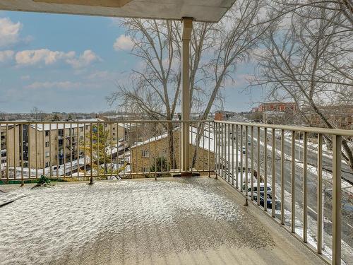 Balcon - 407-3100 Boul. Notre-Dame, Laval (Chomedey), QC - Outdoor