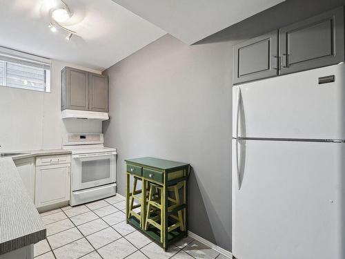 Cuisinette - 101 Rue Northview, Dollard-Des-Ormeaux, QC - Indoor Photo Showing Kitchen