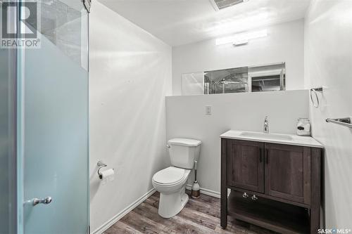 146 Weyakwin Drive, Saskatoon, SK - Indoor Photo Showing Bathroom