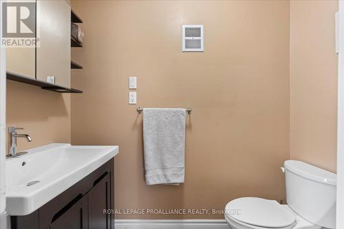 28 Wayne Crescent, Quinte West, ON - Indoor Photo Showing Bathroom