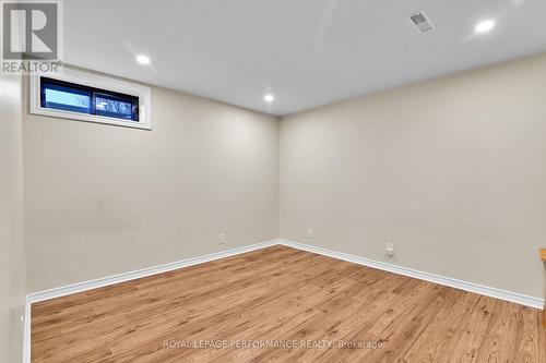 882 Balsam Drive, Ottawa, ON - Indoor Photo Showing Other Room