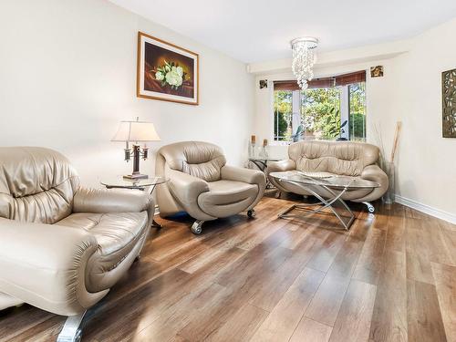 Salon - 233 Rue Autumn, Dollard-Des-Ormeaux, QC - Indoor Photo Showing Living Room