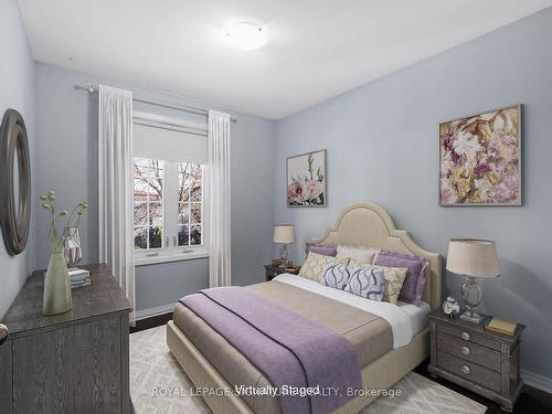 172 Sheridan Ave, Toronto, ON - Indoor Photo Showing Bedroom