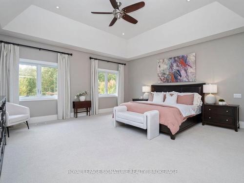 52 Grayfield Dr, Whitchurch-Stouffville, ON - Indoor Photo Showing Bedroom