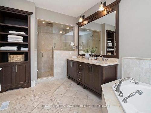 52 Grayfield Dr, Whitchurch-Stouffville, ON - Indoor Photo Showing Bathroom