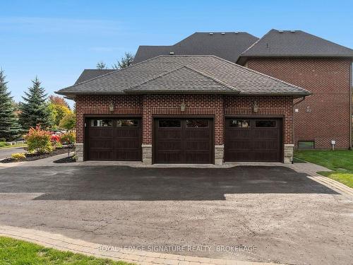 52 Grayfield Dr, Whitchurch-Stouffville, ON - Outdoor