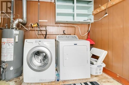 368 Ridgeway Road, Fort Erie (337 - Crystal Beach), ON - Indoor Photo Showing Laundry Room