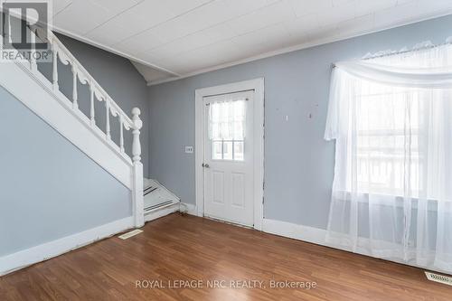 368 Ridgeway Road, Fort Erie (337 - Crystal Beach), ON - Indoor Photo Showing Other Room