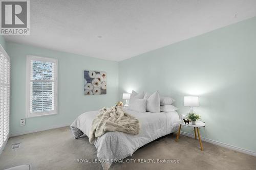 1 - 96 Woodlawn Road E, Guelph (Waverley), ON - Indoor Photo Showing Bedroom