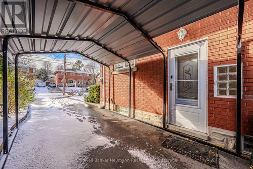 104 Dumbarton Street, Guelph (Waverley), ON - Outdoor With Exterior