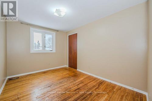 36 Devere Drive, Guelph (College), ON - Indoor Photo Showing Other Room