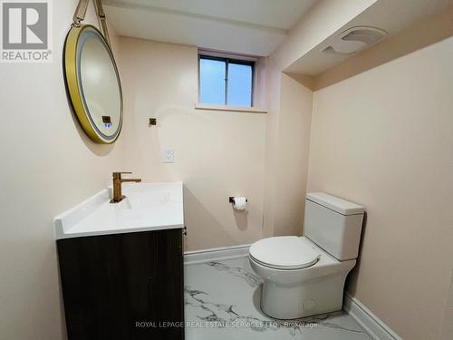 Bsmt 1 - 62 Bartley Drive, Toronto, ON - Indoor Photo Showing Bathroom