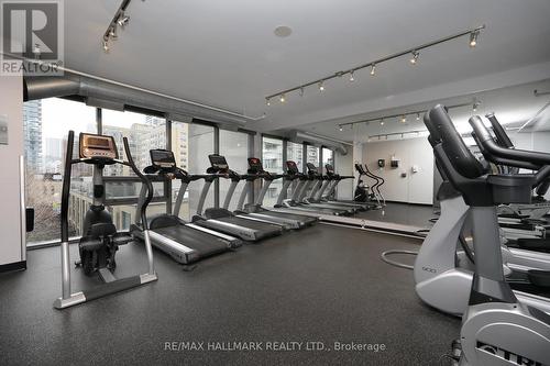 2201 - 285 Mutual Street, Toronto, ON - Indoor Photo Showing Gym Room